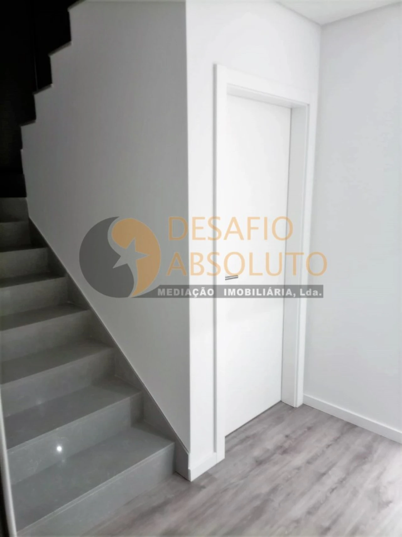 Moradia T3 para Venda em Fernao Ferro Foto 9