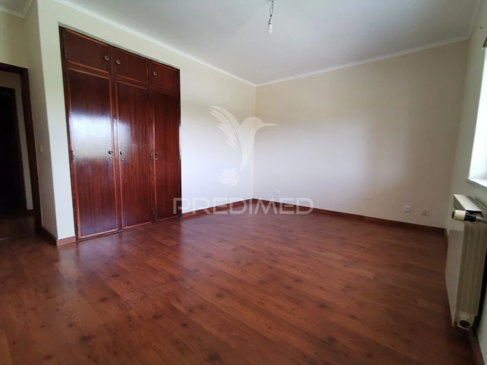Moradia T5 para Venda em São João Baptista e Santa Maria dos Olivais Foto 21
