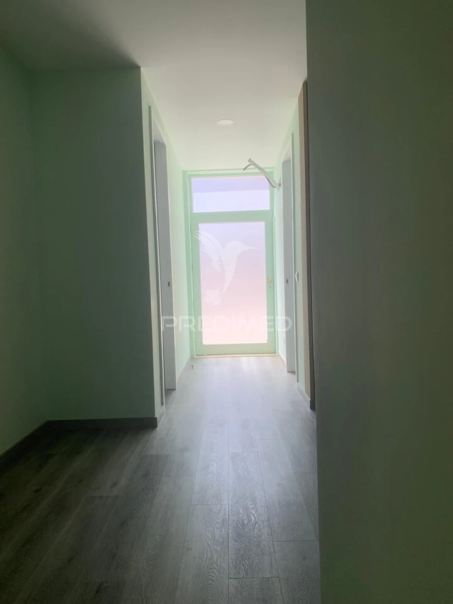Apartamento T4 para Venda em Mafamude e Vilar do Paraíso Foto 6