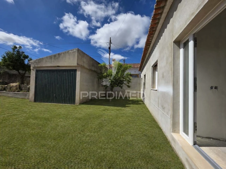 Moradia T3 para Venda em Meia Via Foto 7