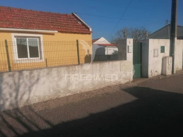 Moradia T3 para Venda em Carnota