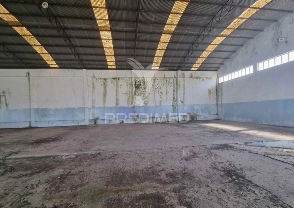 Armazém para Venda em Santa Maria de Lamas Foto 7