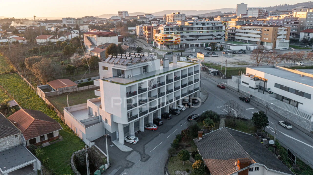 Apartamento T2 para Venda em Ferreiros, Prozelo e Besteiros Foto 28