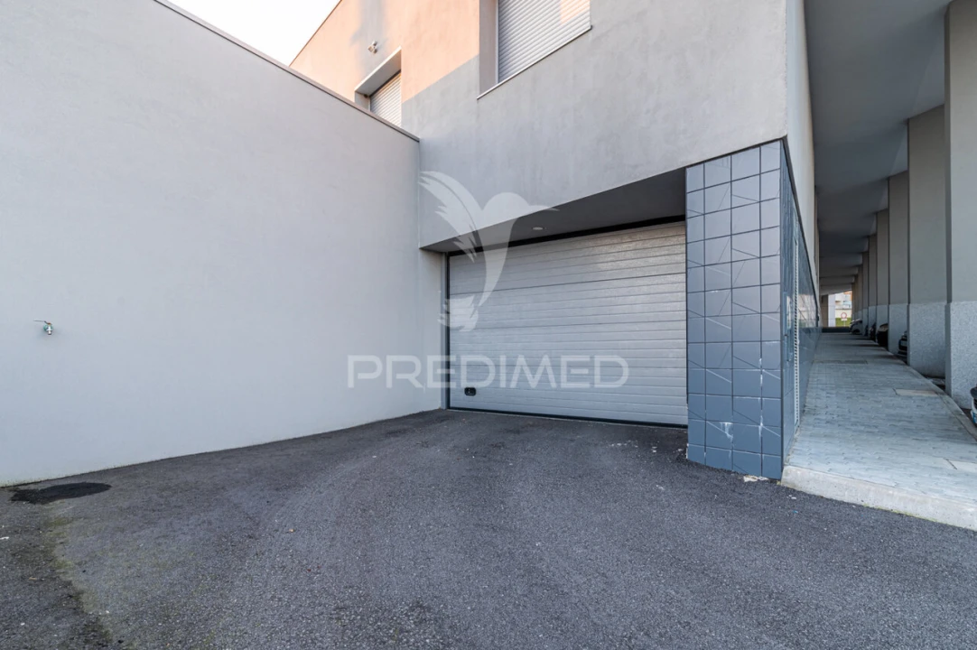 Apartamento T2 para Venda em Ferreiros, Prozelo e Besteiros Foto 26