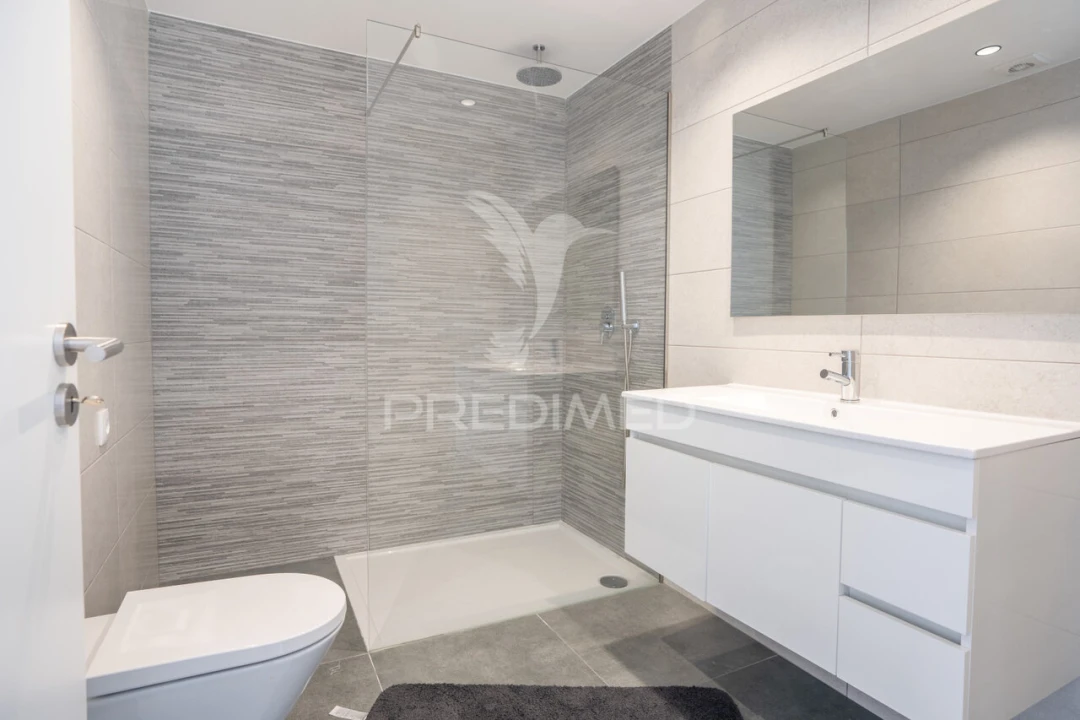 Apartamento T2 para Venda em Ferreiros, Prozelo e Besteiros Foto 16