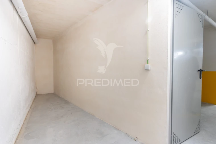 Apartamento T2 para Venda em Ferreiros, Prozelo e Besteiros Foto 25