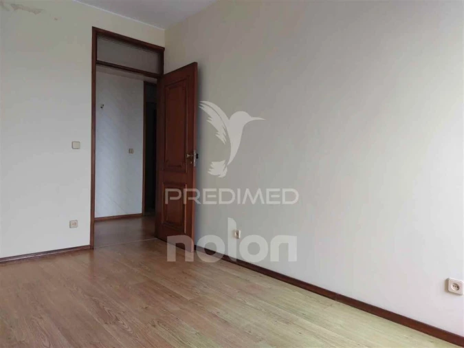 Apartamento T3 para Venda em São João da Madeira Foto 14