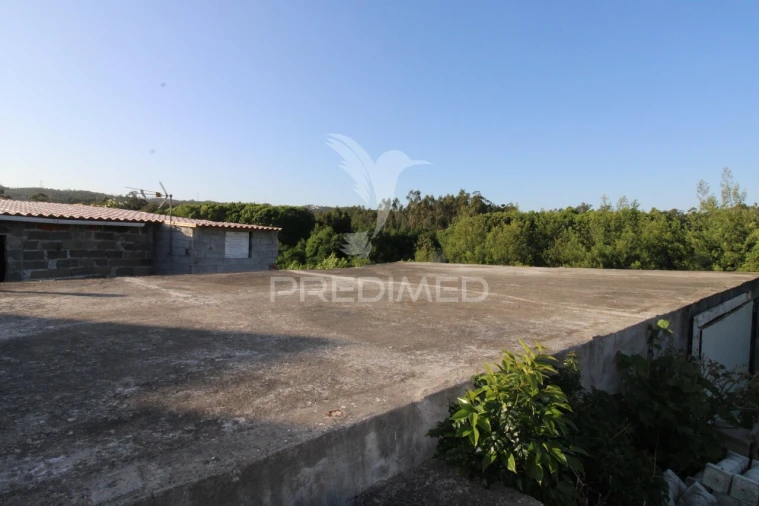 Quinta T3 para Venda em Fonte Arcada Foto 21