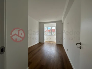 Apartamento T2 para Venda em Venteira