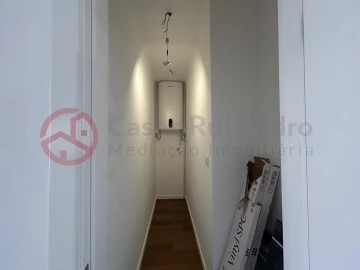 Apartamento T2 para Venda em Venteira