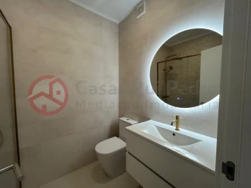 Apartamento T2 para Venda em Venteira