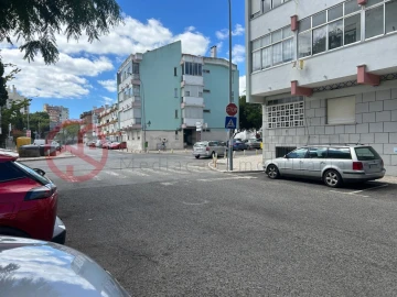 Apartamento T2 para Venda em Venteira