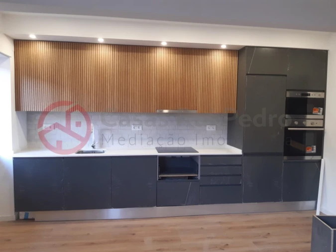 Apartamento T2 para Venda em Venteira Foto 2