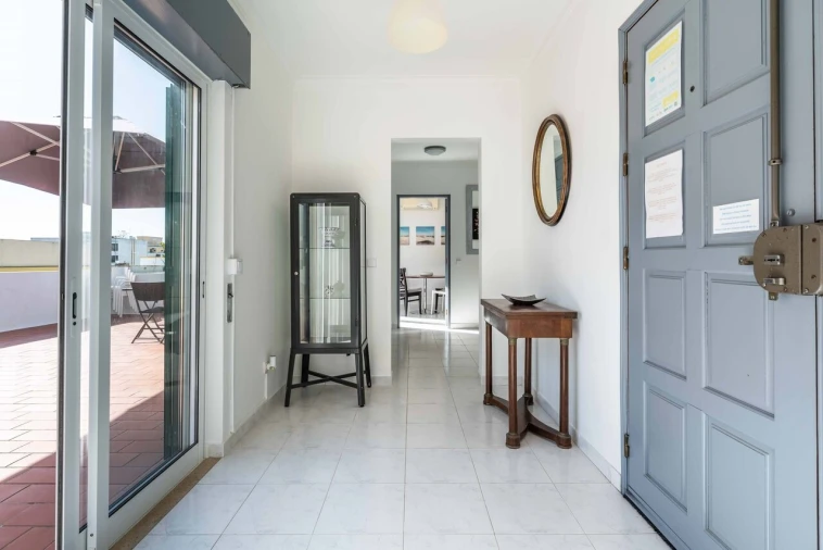 Apartamento T1 para Venda em Olhão Foto 11