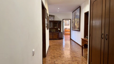 Moradia T5 para Venda em Algoz e Tunes