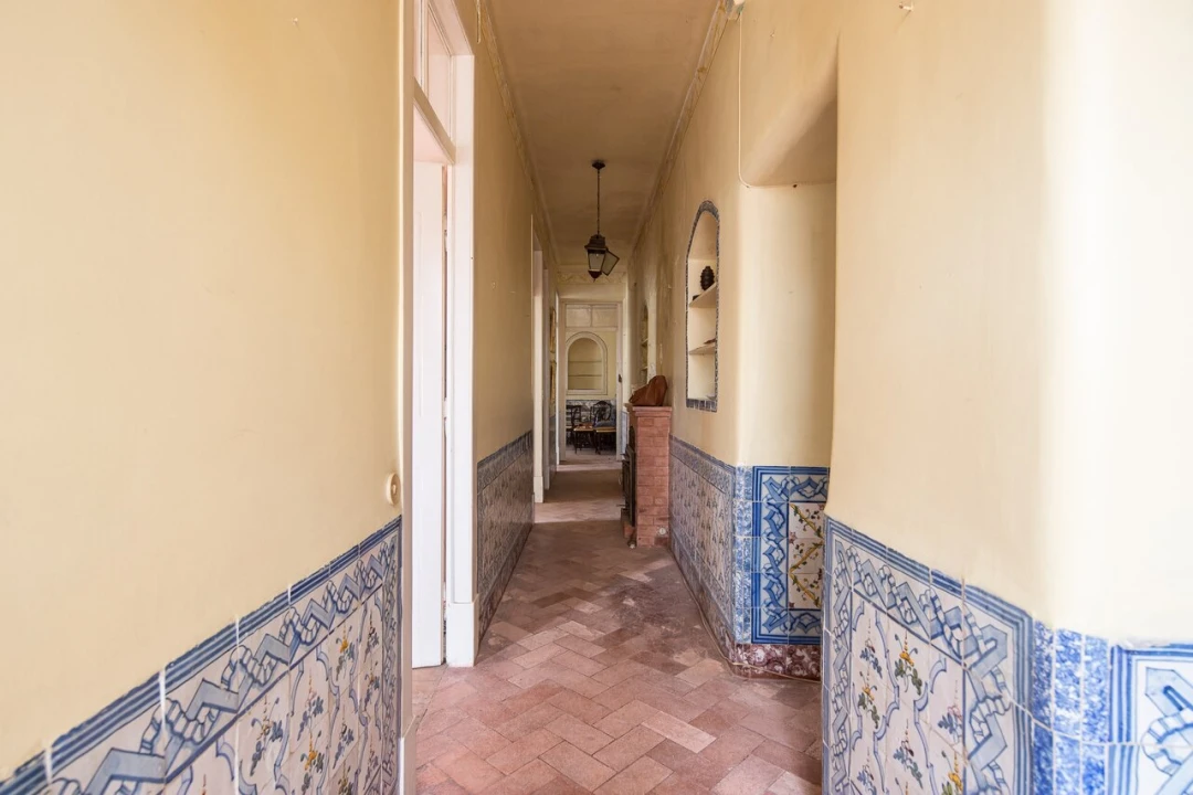 Moradia T10 para Venda em Santa Maria e São Miguel, São Martinho, São Pedro Penaferrim Foto 9