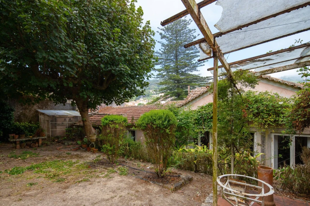 Moradia T10 para Venda em Santa Maria e São Miguel, São Martinho, São Pedro Penaferrim Foto 27
