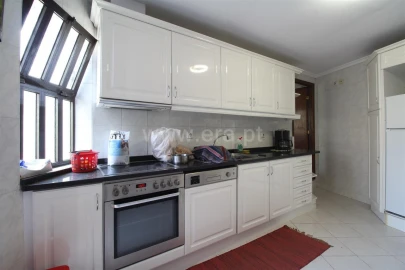 Moradia T3 para Venda em Oliveira do Douro