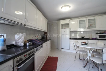 Moradia T3 para Venda em Oliveira do Douro