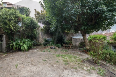 Moradia T10 para Venda em Santa Maria e São Miguel, São Martinho, São Pedro Penaferrim