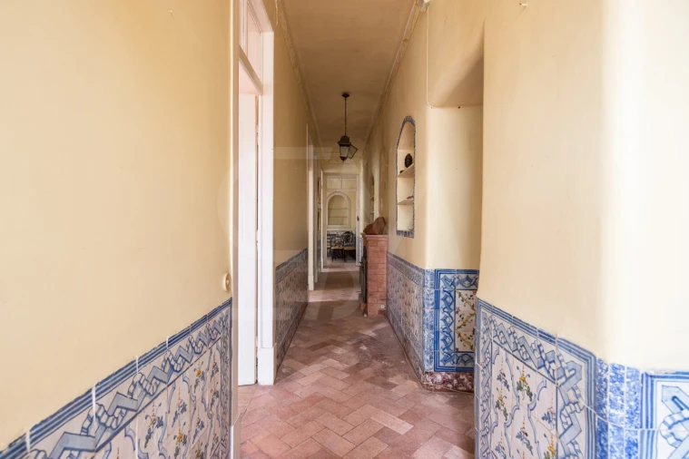 Moradia T10 para Venda em Santa Maria e São Miguel, São Martinho, São Pedro Penaferrim Foto 9