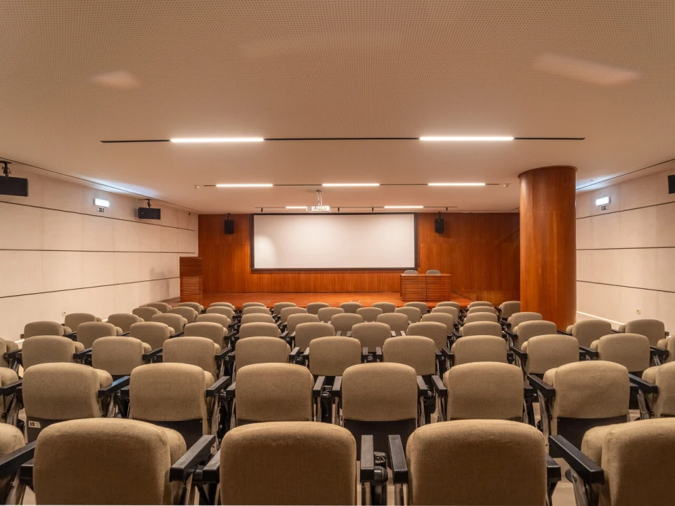 Escritório para Arrendamento em Aldoar, Foz do Douro e Nevogilde Foto 24