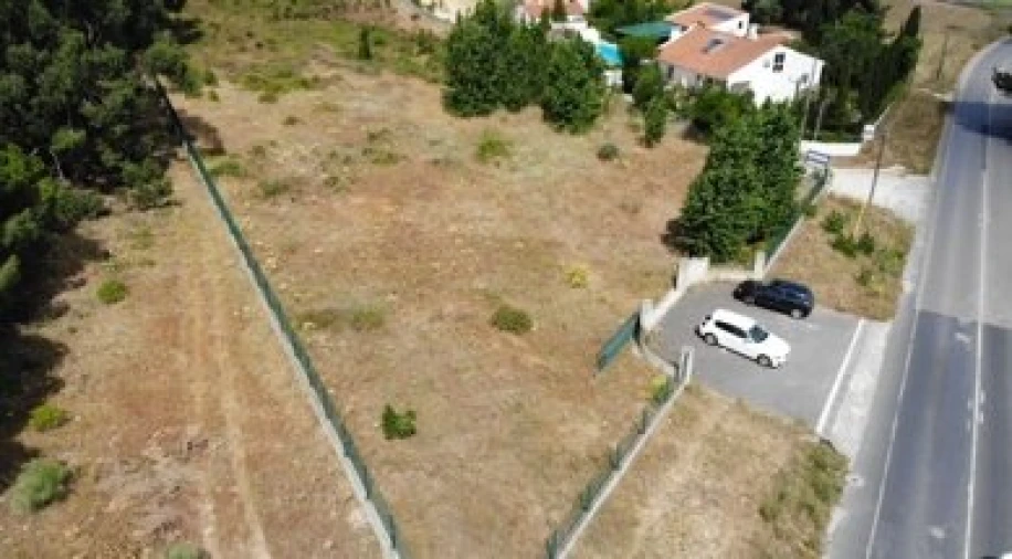 Terreno para Venda em Palmela Foto 2