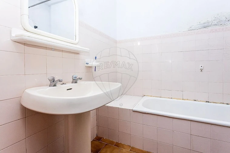 Apartamento T3 para Venda em Encosta do Sol Foto 11