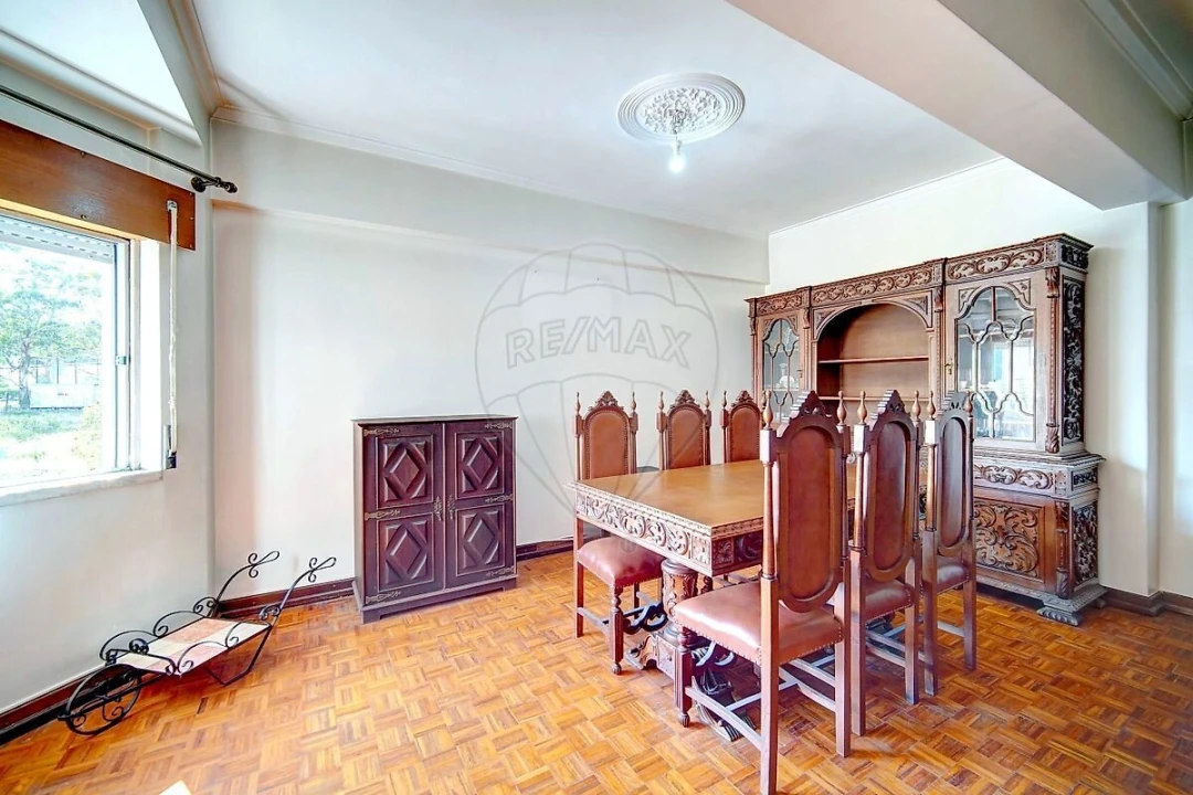 Apartamento T2 para Venda em Venteira Foto 9