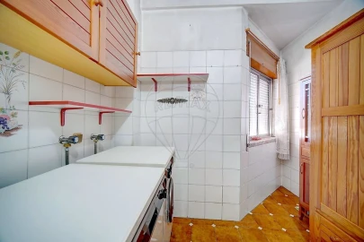 Apartamento T2 para Venda em Venteira