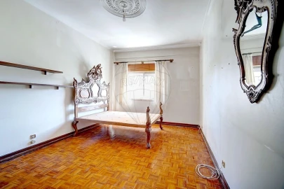 Apartamento T2 para Venda em Venteira