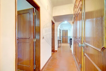 Apartamento T2 para Venda em Venteira