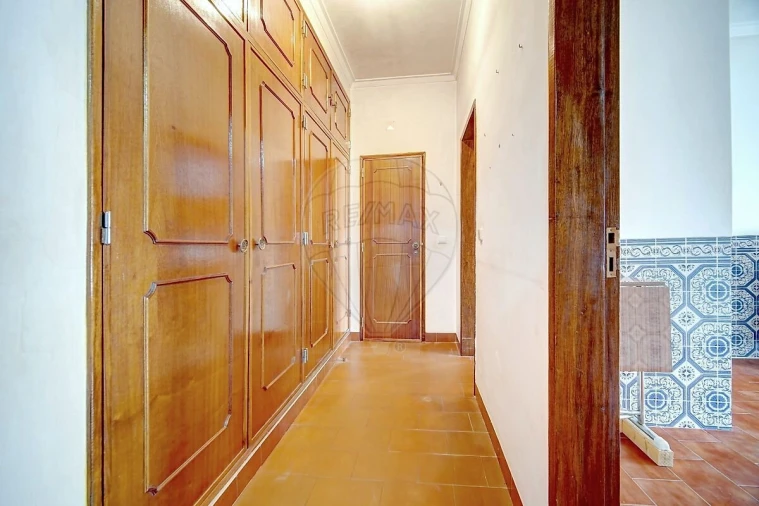 Apartamento T2 para Venda em Venteira Foto 7
