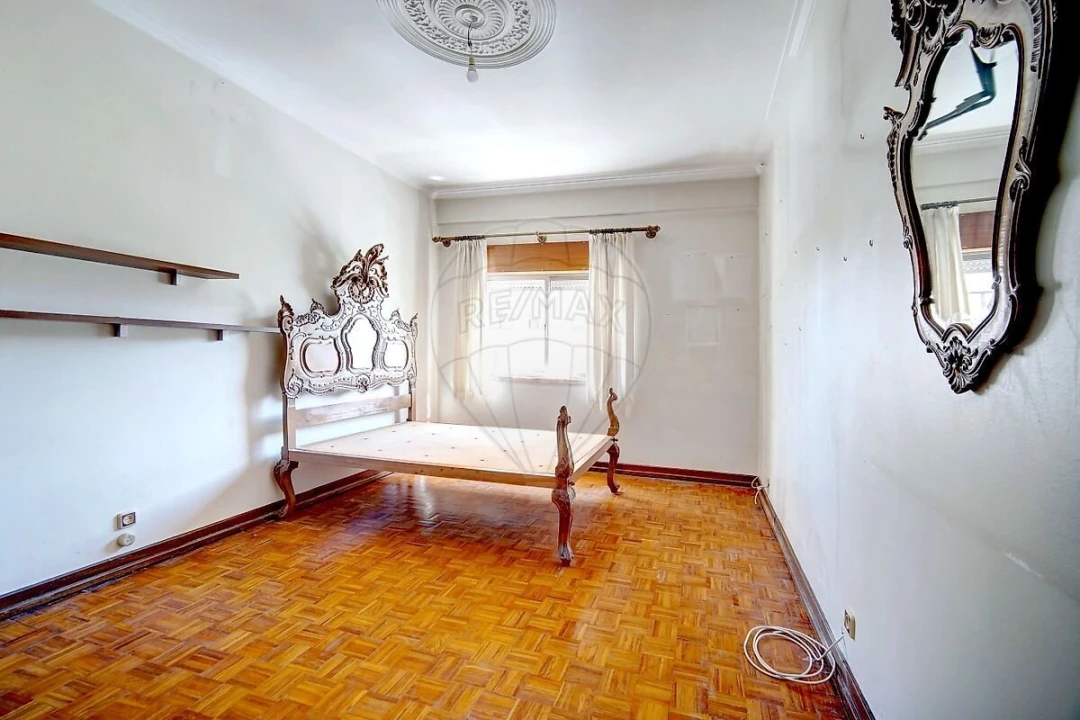 Apartamento T2 para Venda em Venteira Foto 11