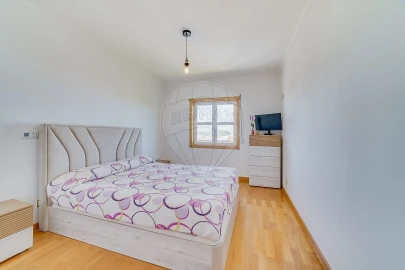 Apartamento T2 para Venda em Venteira