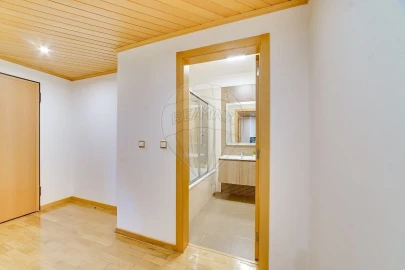Apartamento T2 para Venda em Venteira