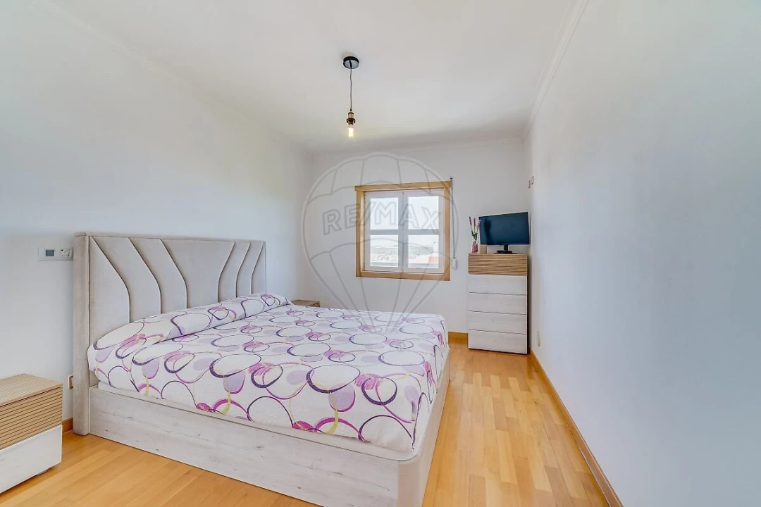 Apartamento T2 para Venda em Venteira Foto 10