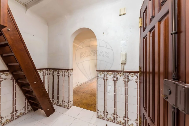 Apartamento T2 para Venda em Benfica Foto 13