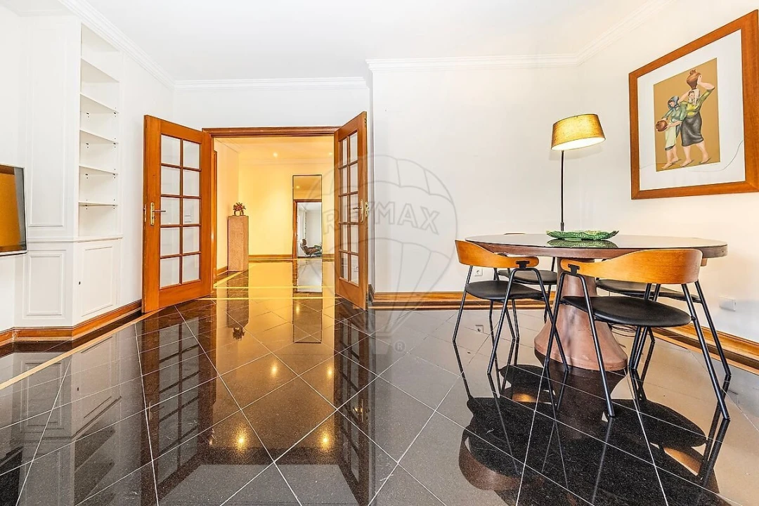 Apartamento T2 para Venda em Estrela Foto 13