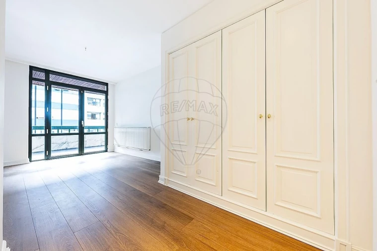 Apartamento T2 para Venda em Estrela Foto 28