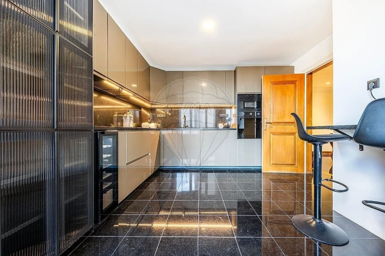 Apartamento T2 para Venda em Estrela Foto 16