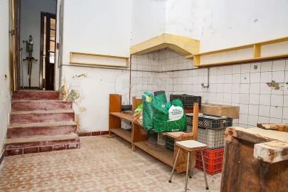 Prédio para Venda em Vila Nova da Rainha