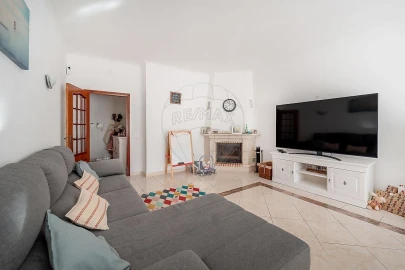 Apartamento T2 para Venda em Lagos (São Sebastião e Santa Maria)