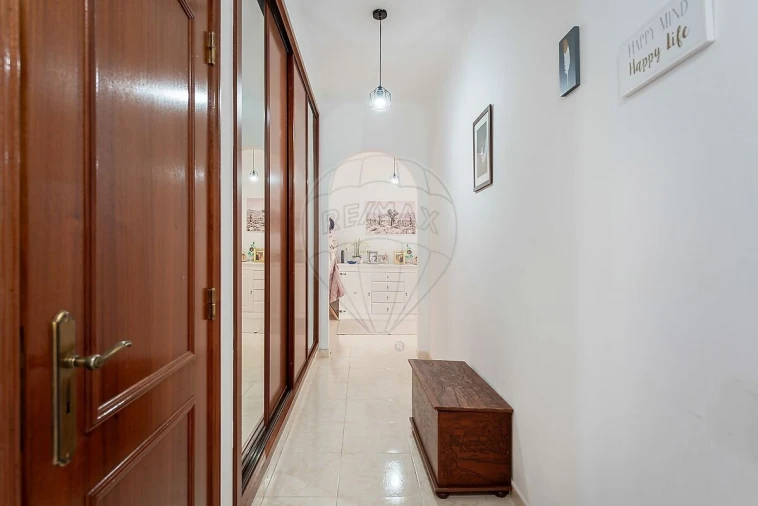 Apartamento T2 para Venda em Lagos (São Sebastião e Santa Maria) Foto 19