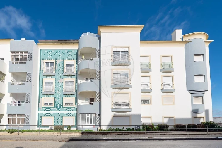 Apartamento T2 para Venda em Lagos (São Sebastião e Santa Maria) Foto 2