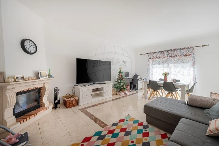 Apartamento T2 para Venda em Lagos (São Sebastião e Santa Maria)