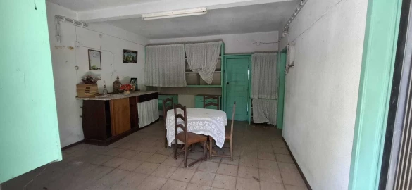 Moradia T5 para Venda em Beco