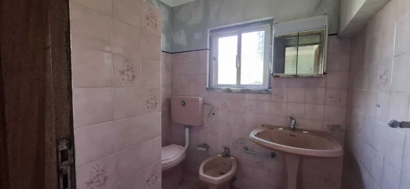 Moradia T5 para Venda em Beco