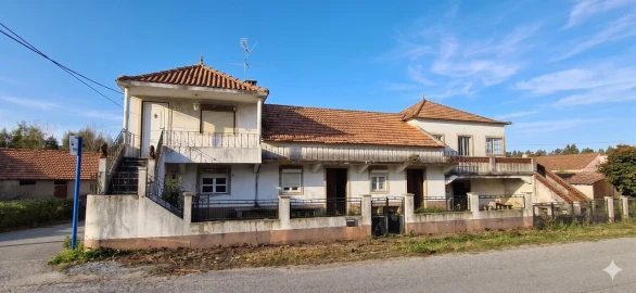 Moradia T5 para Venda em Beco