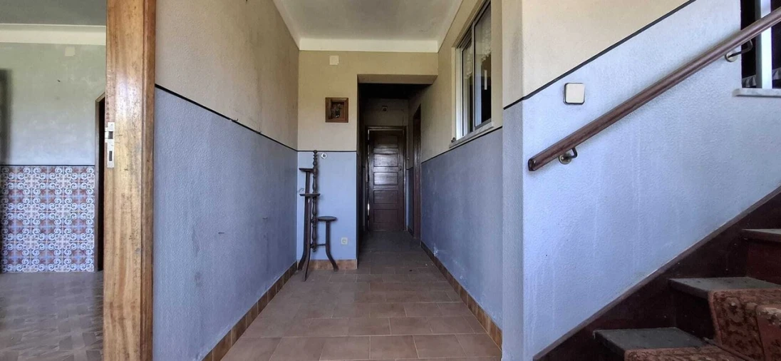Moradia T5 para Venda em Beco Foto 19